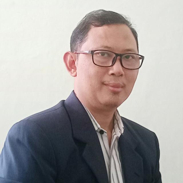 Dr. Moh. Muchtarom